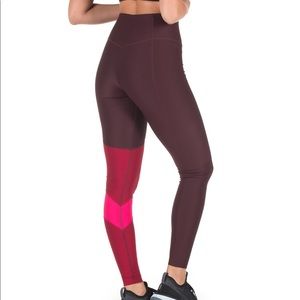 Nike Women Power Training Leggings Size S FC Barcelona Logo